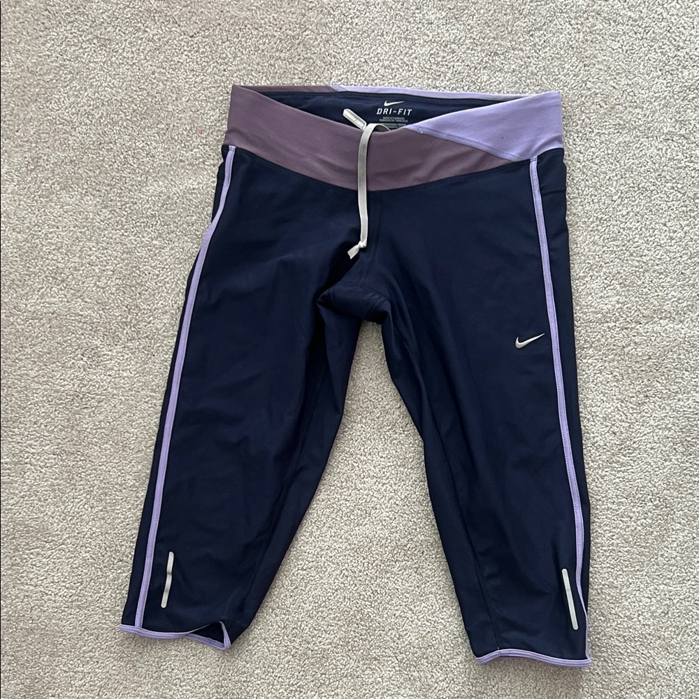 Nike dry fit legging size small